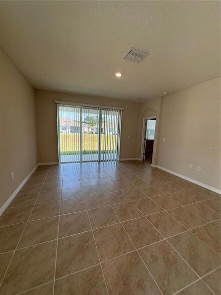 Building Photo - 5217 NW 43rd Ln Rd