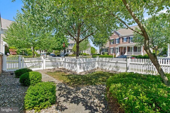 Building Photo - 1298 Vickery Ln