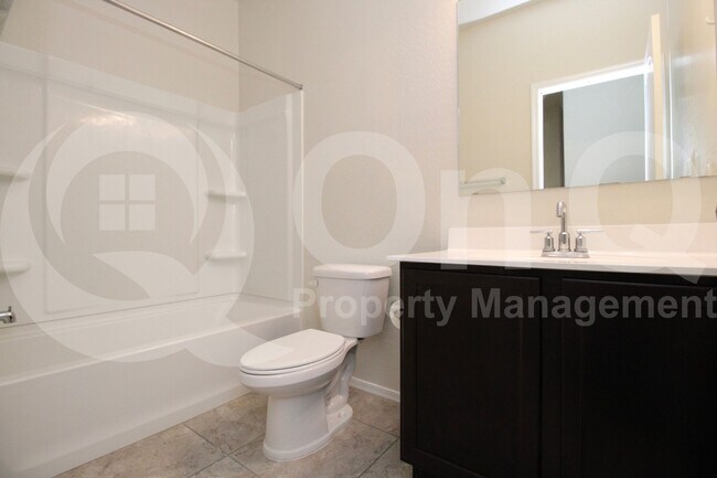 Building Photo - 2455 E Alida Dr
