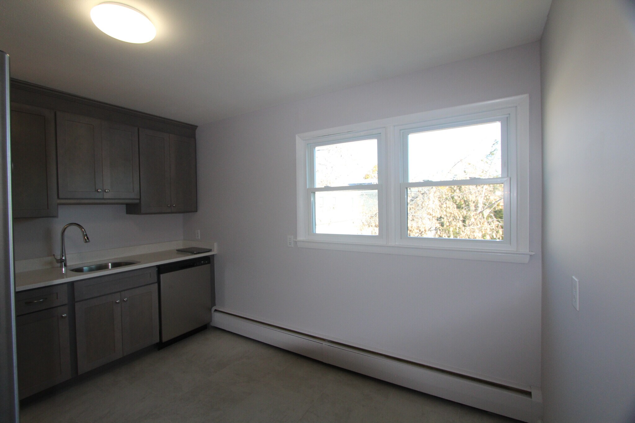 Building Photo - 123 Highland Ave