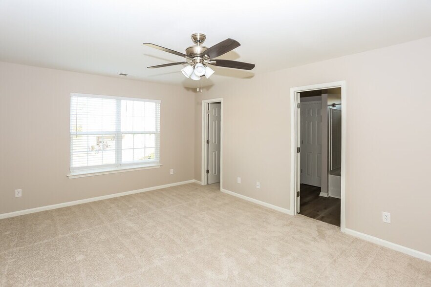 Building Photo - 2012 Quill Ct