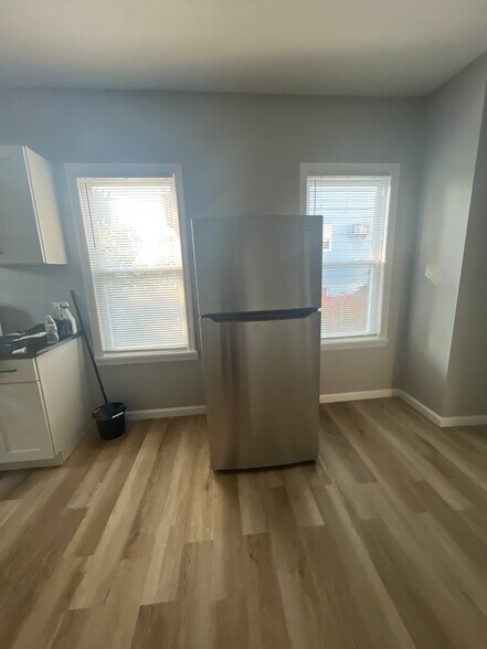 Building Photo - 342 Morrissee Ave