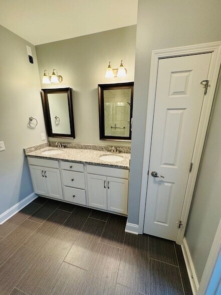 Building Photo - 1015 Callaway Dr