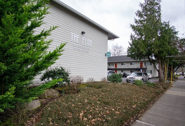 Primary Photo - Corner 1-Bed w/ Off-Street Parking!