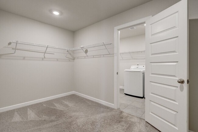 Building Photo - 123 Mainsail Wy
