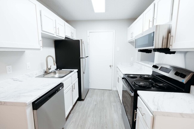 Building Photo - Southwood Park