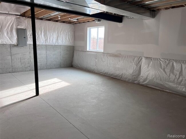 Building Photo - 471 Pattan Dr
