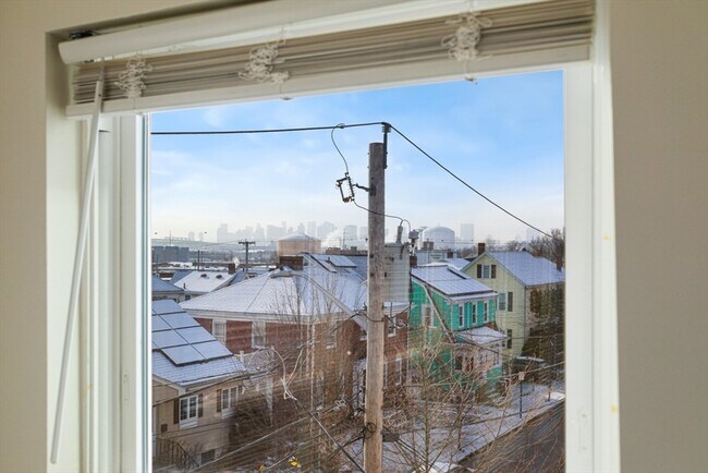 Building Photo - 41 Wolcott St