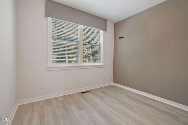 Building Photo - 2075 Eva Pearl Dr