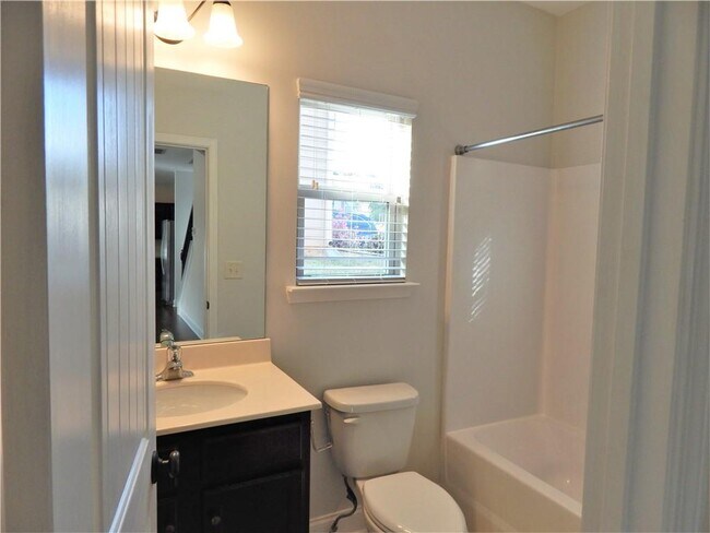 Building Photo - 2441 Melton Common Dr