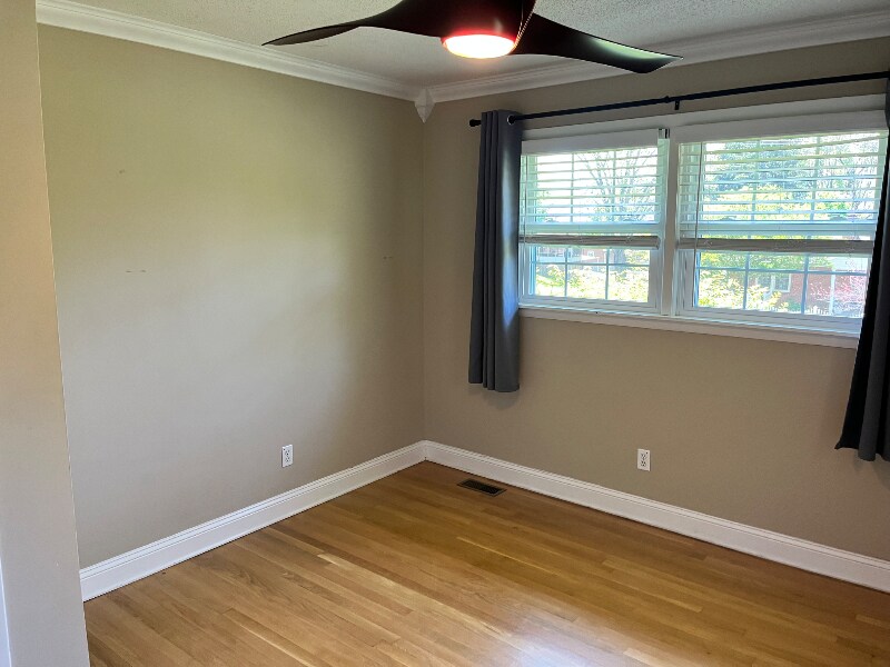 Building Photo - 502 N Gilmer Park