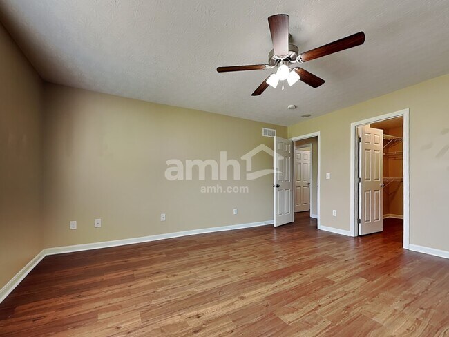 Building Photo - 7966 Peaceful Way