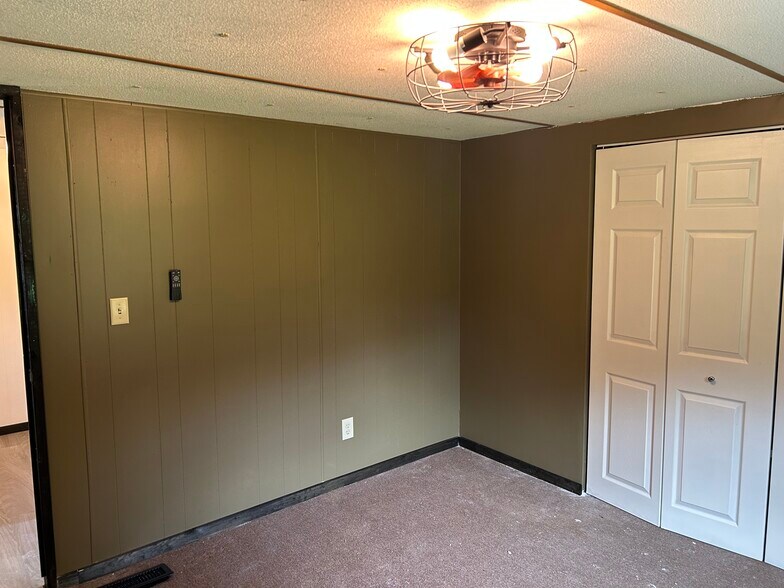 Building Photo - 7504 NY-177