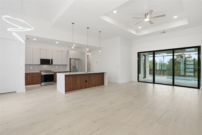 Building Photo - 9402 Arrid Cir