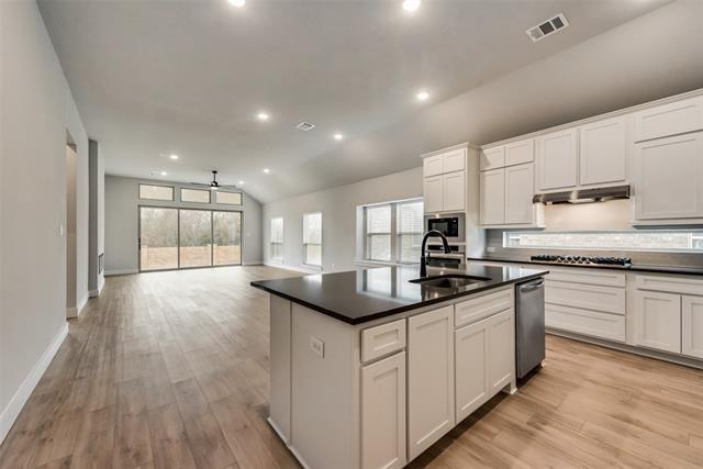 Building Photo - 921 Baybrook Ln