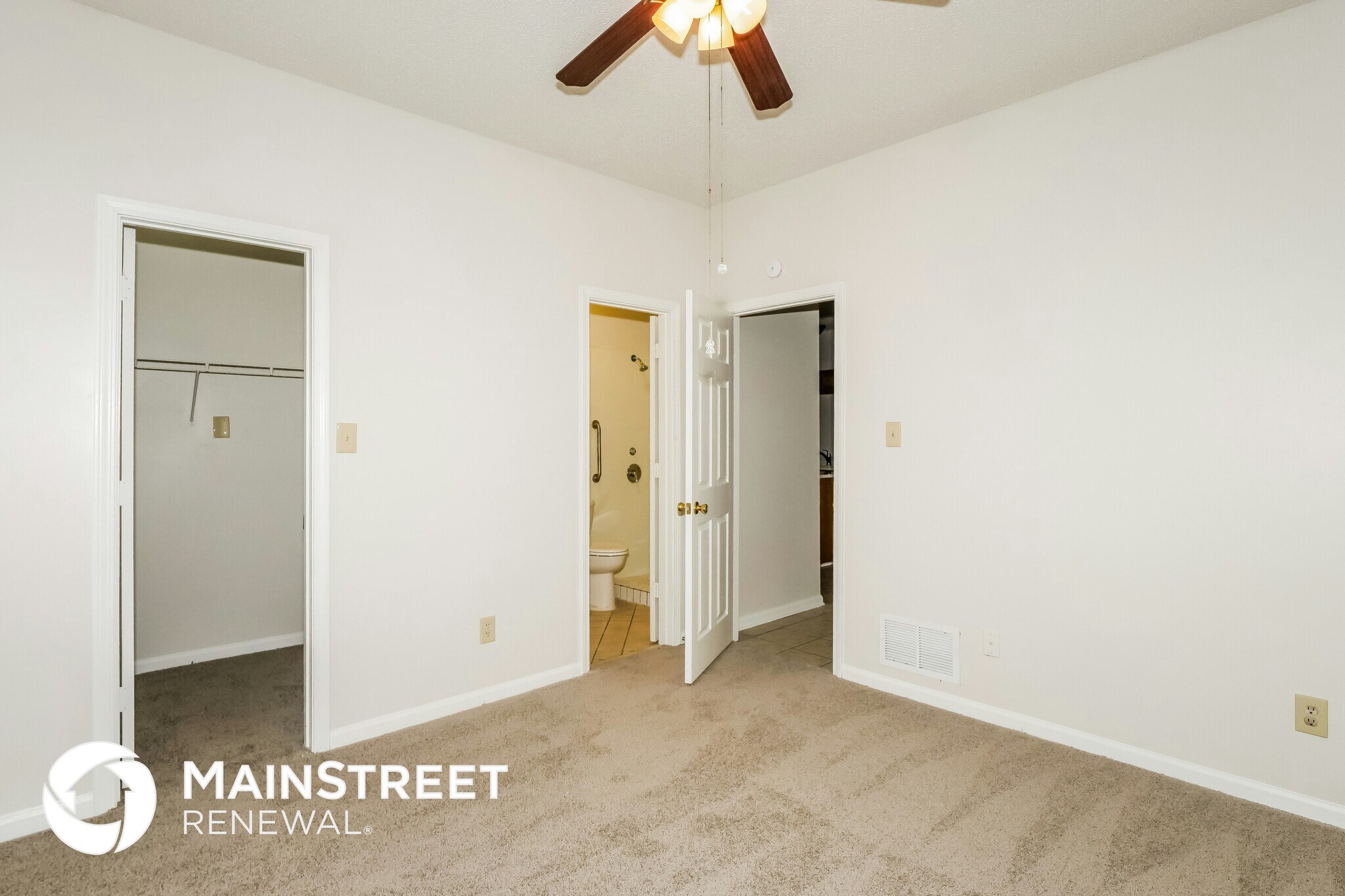 Building Photo - 4028 Long Creek Rd