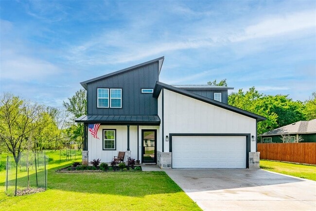Primary Photo - 119 Kawainui Ln