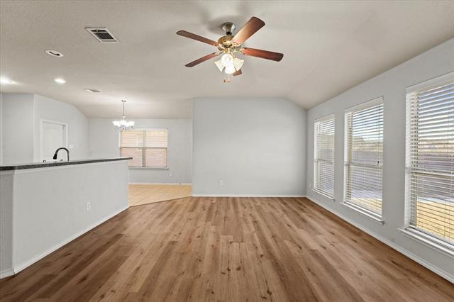 Building Photo - 1005 Meadow Green Ct
