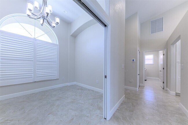 Building Photo - 566 Port Bendres Dr