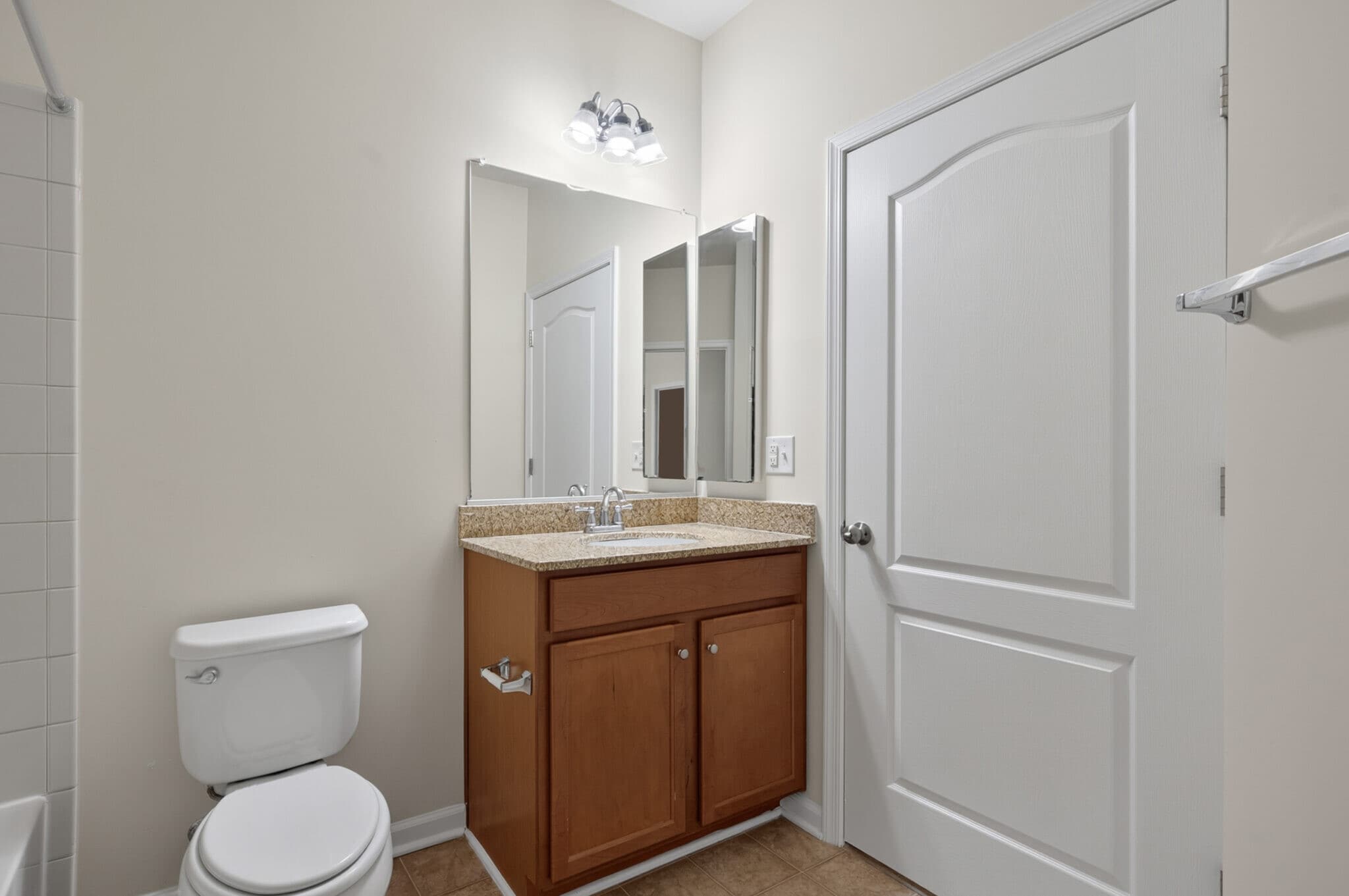 Full Bath - 42321 San Juan Ter