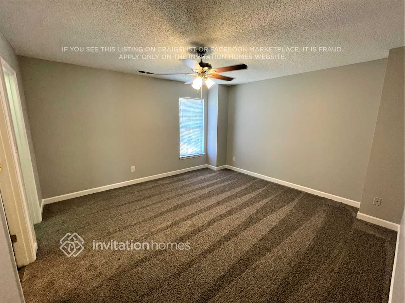 Building Photo - 916 Anchor Way NE