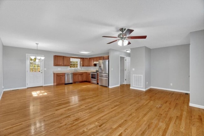 Building Photo - 1125 Faye St