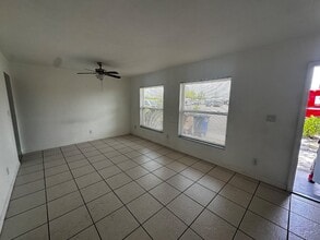 Building Photo - 1151 S Loop Blvd