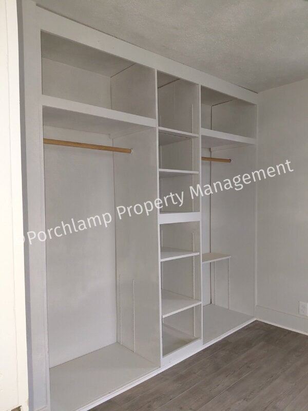 Building Photo - 5038 Carson Ave SW