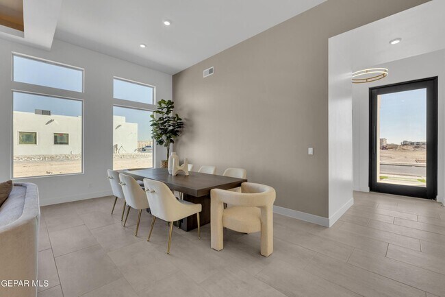 Building Photo - 12741 Persistence Ave