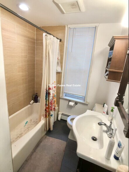 Building Photo - 30 S Huntington Ave