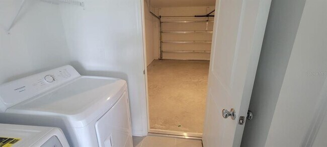 Building Photo - 3602 Hardman Dr