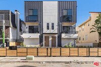 Building Photo - 15328 Weddington St