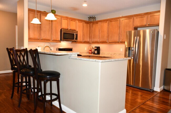 Building Photo - 80 Carriage Way