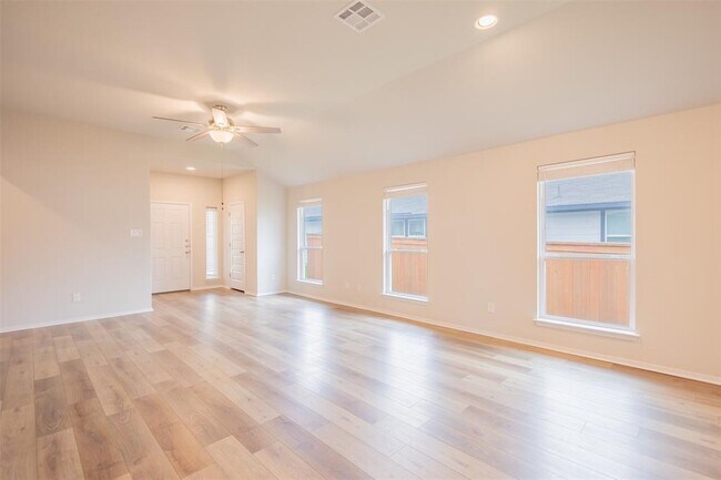 Building Photo - 249 Sage Meadows Dr