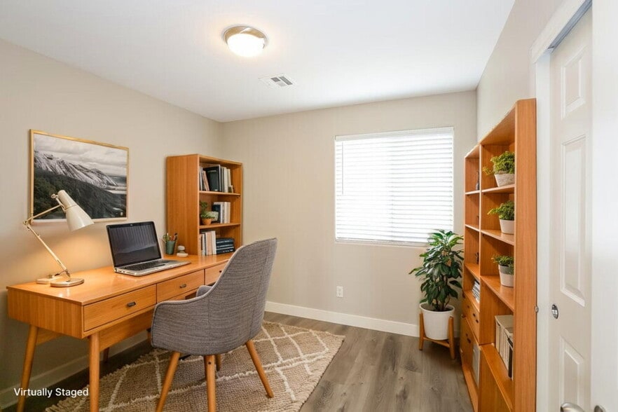 Building Photo - 708 Fort Mandan Ct