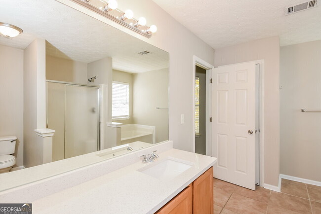 Building Photo - 381 Clearsprings Dr