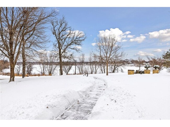 Building Photo - 1197 W Como Blvd