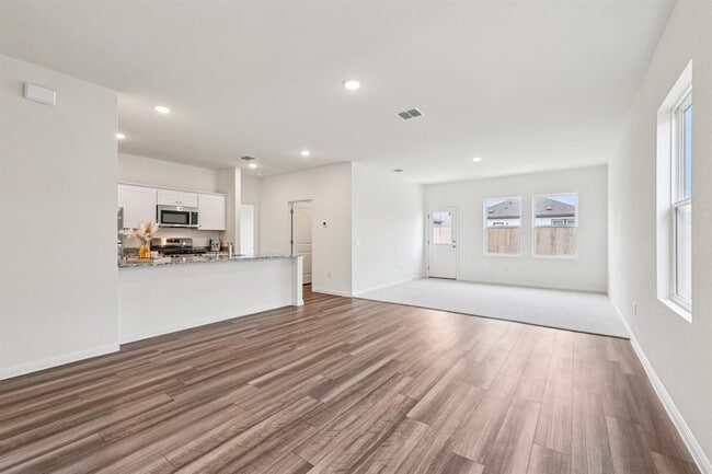 Building Photo - 1516 Morris Lp