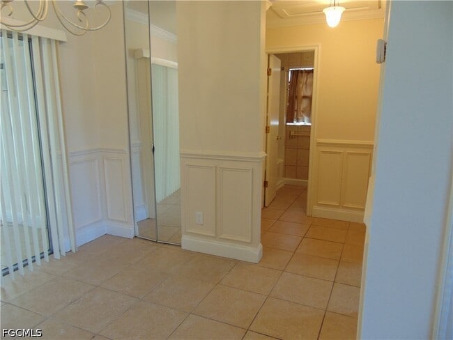 Building Photo - 117 Stetson St
