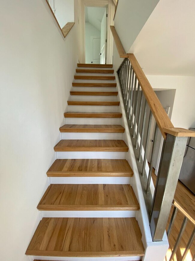 Building Photo - Pilsen 1248