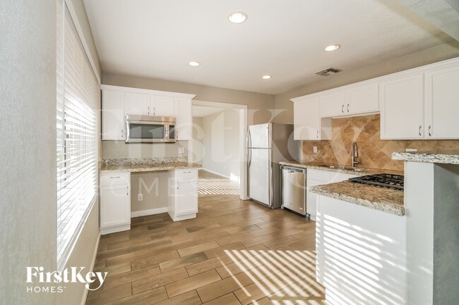 Building Photo - 14838 N 38th St