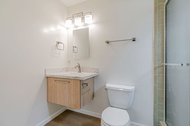 Building Photo - Cambrian Park Home Near Top Schools & Park...