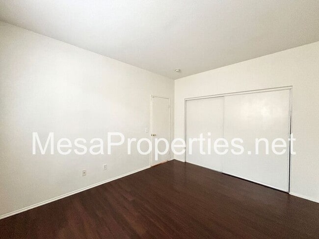 Building Photo - 12261 Luna Rd