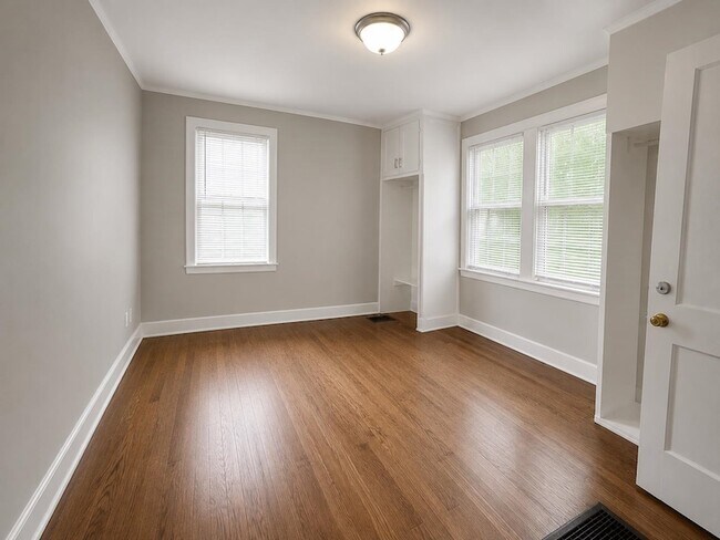 Building Photo - 3760 Kearney Ave