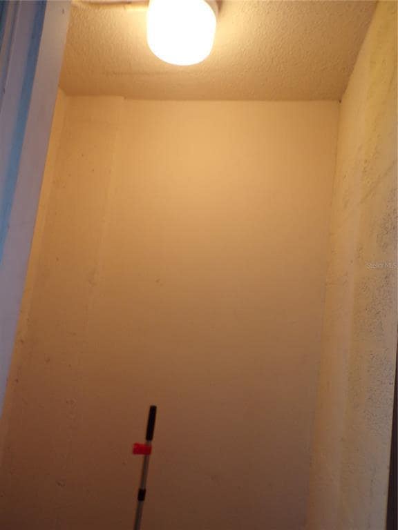 Building Photo - 21405 Olean Blvd