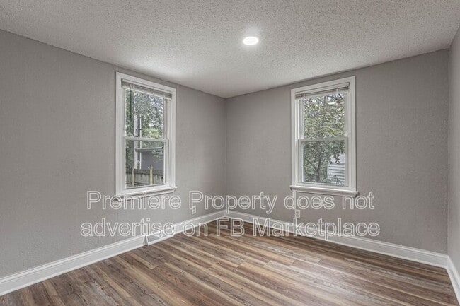 Building Photo - 1749 Sinnott Cir