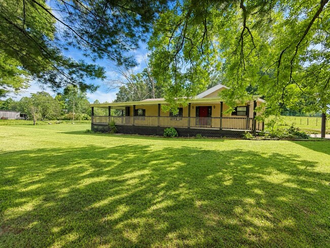 Building Photo - 2709 Montvale Rd