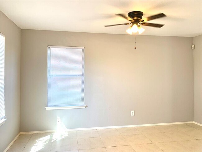 Building Photo - 7107 Mountain Dale Ct