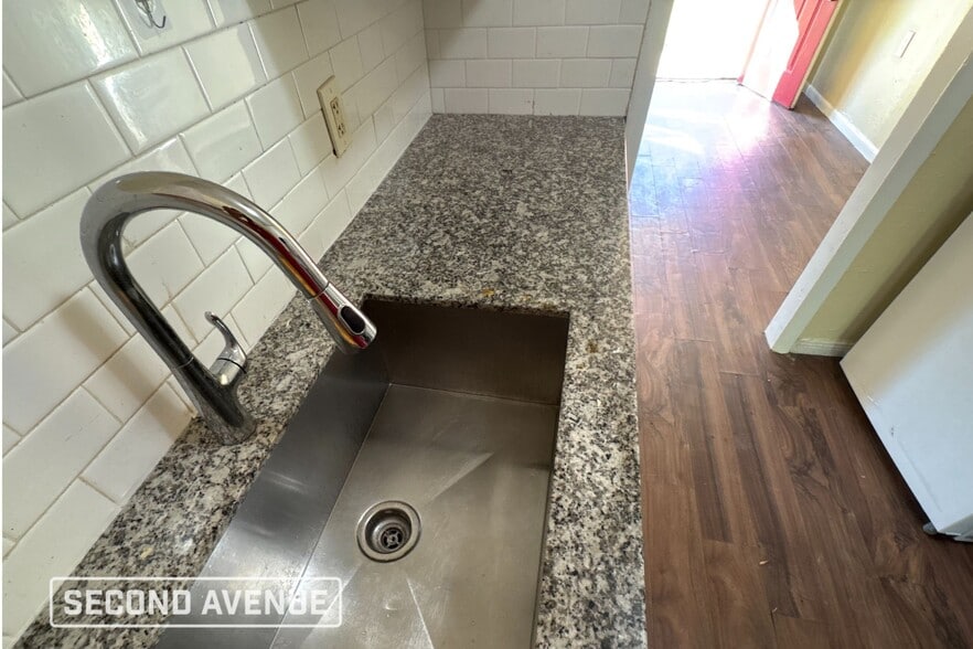 Building Photo - 3109 Bond St