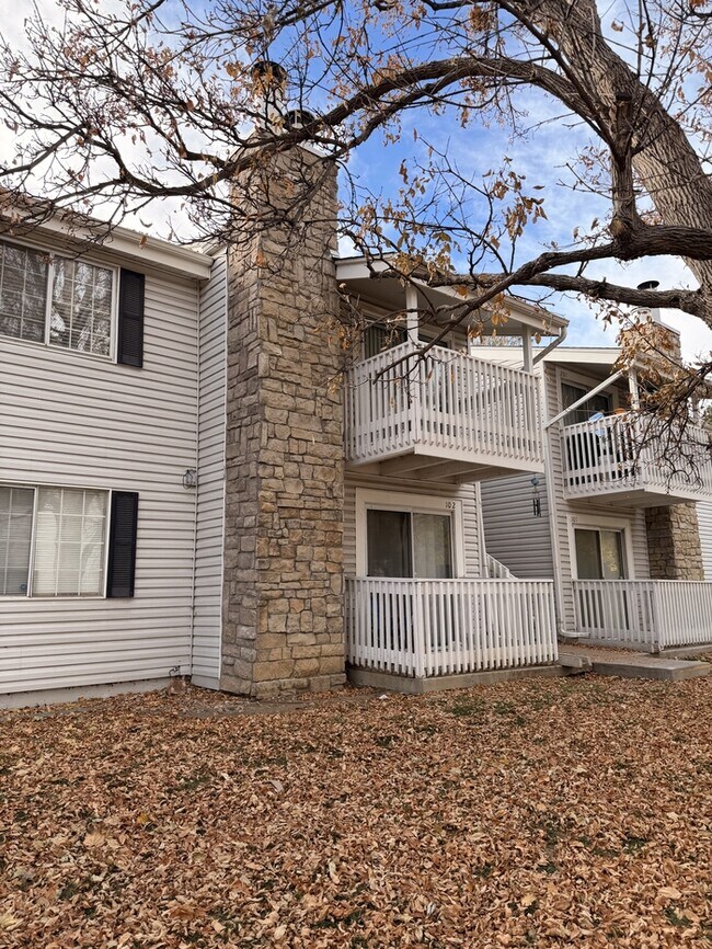 Primary Photo - 14424 E Colorado Dr